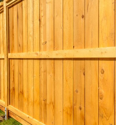 wood fencing installations